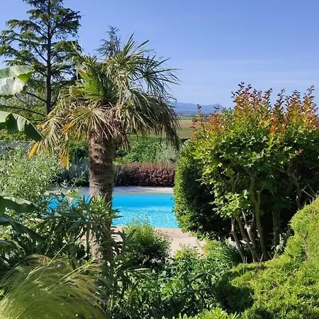 La Moursoise 4 Etoiles Mours-Saint-Eusebe