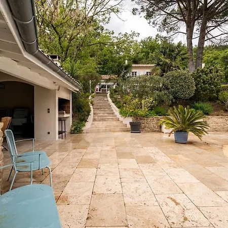 La Moursoise 4 Etoiles