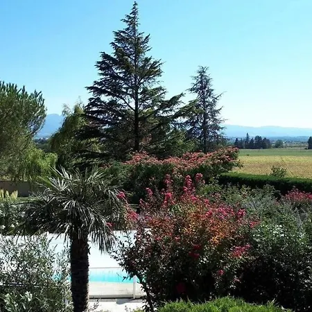 La Moursoise 4 Etoiles Villa