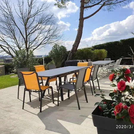 La Moursoise 4 Etoiles Mours-Saint-Eusebe